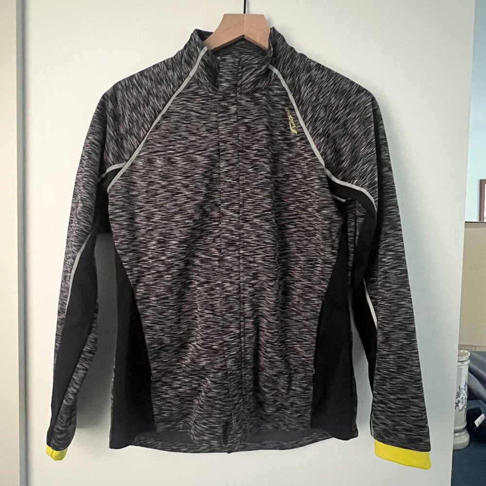 Saucony w's running jacket